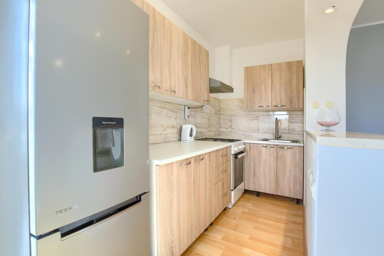 Апартаменты Apartman Andi Пула Экстерьер фото
